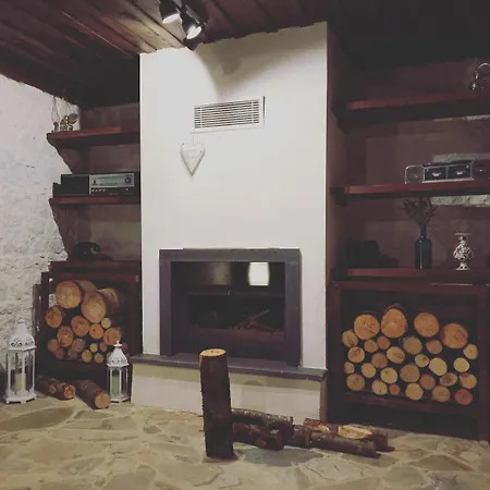 بيت ضيافة Samlioglu Historical