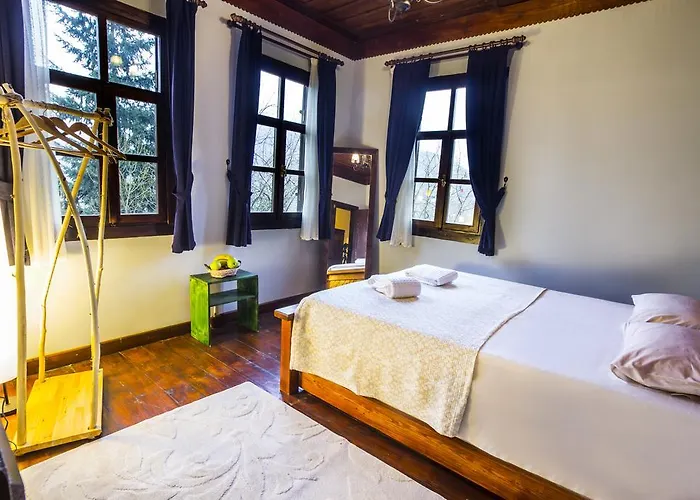 Guest house Samlioglu Historical Trabzon