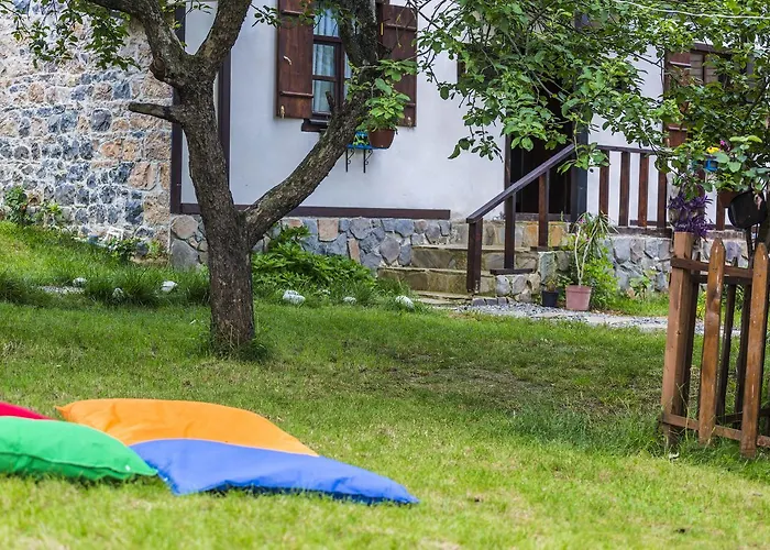 Guest house Samlioglu Historical